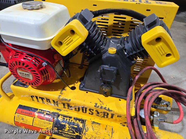 image for item ES2922 Titan Industrial air compressor
