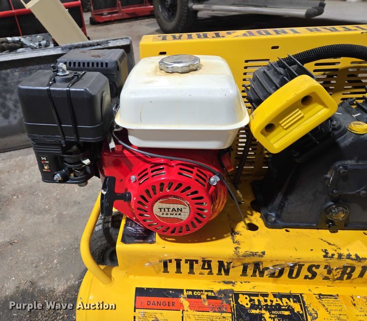 image for item ES2922 Titan Industrial air compressor