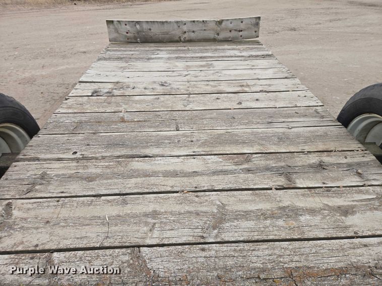 image for item ES2930 Utility trailer