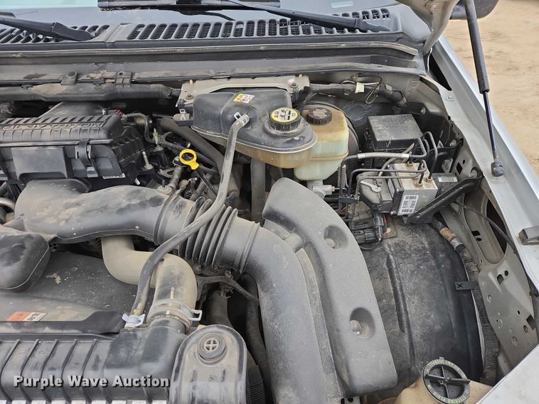 image for item ES2932 2005 Ford F250 pickup truck