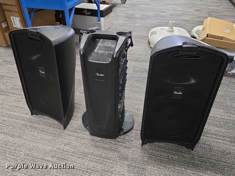 image for item ES2955 Fender Passport Venue speaker