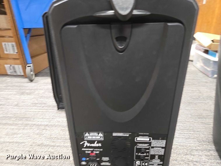 image for item ES2955 Fender Passport Venue speaker