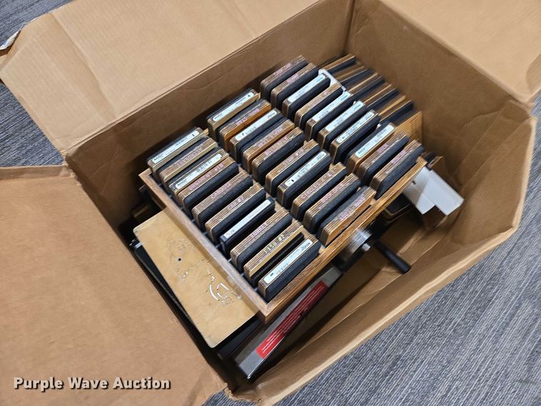 image for item ES2956 AccuCut die cutter