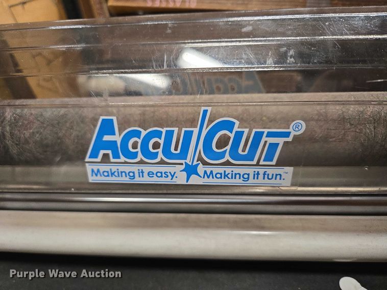 image for item ES2956 AccuCut die cutter