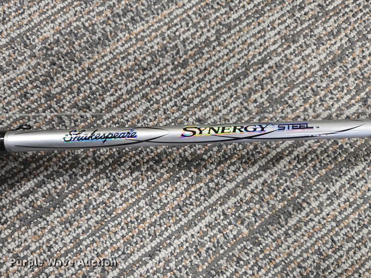 image for item ES2959 (4) fishing poles