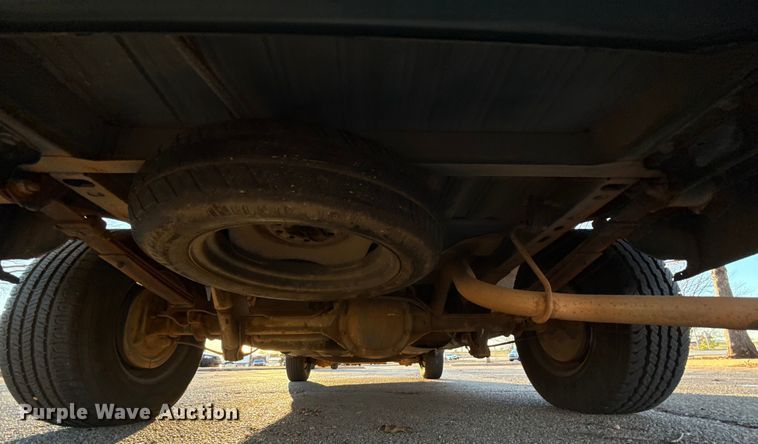 image for item ES5656 1999 Chevrolet Astro van