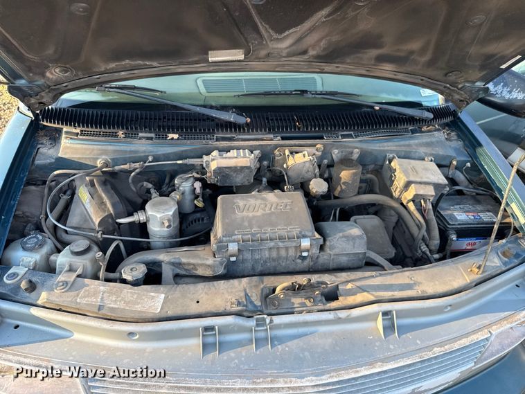 image for item ES5656 1999 Chevrolet Astro van