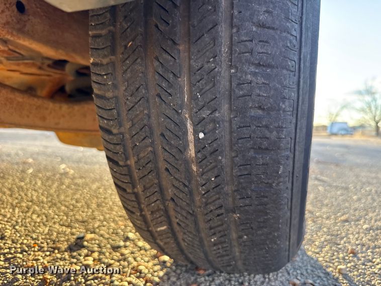 image for item ES5656 1999 Chevrolet Astro van