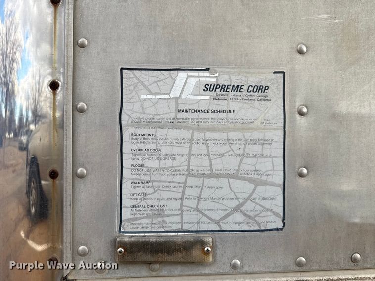 image for item ES5694 1989 Chevrolet Cheyenne 3500 box truck