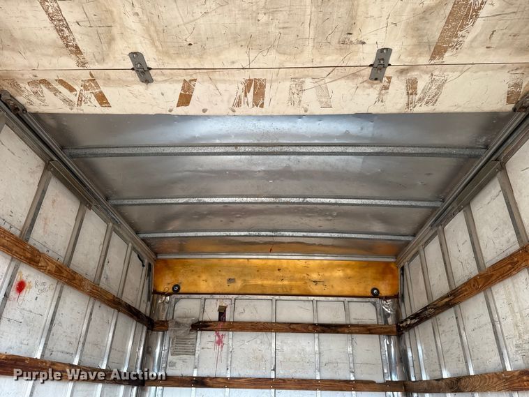 image for item ES5694 1989 Chevrolet Cheyenne 3500 box truck