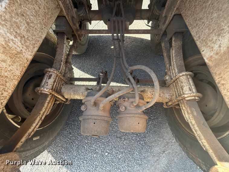 image for item ES5795 2014 Armor Lite SBD-40 bottom dump trailer