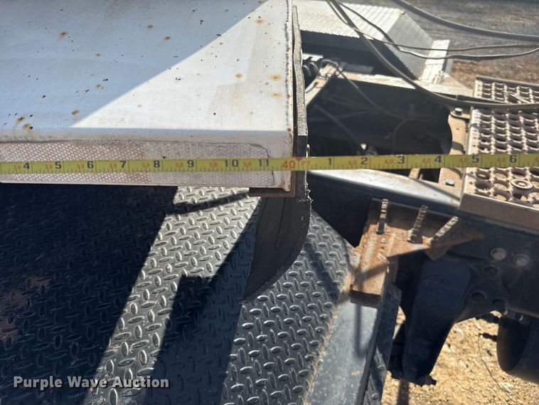 image for item ES5795 2014 Armor Lite SBD-40 bottom dump trailer