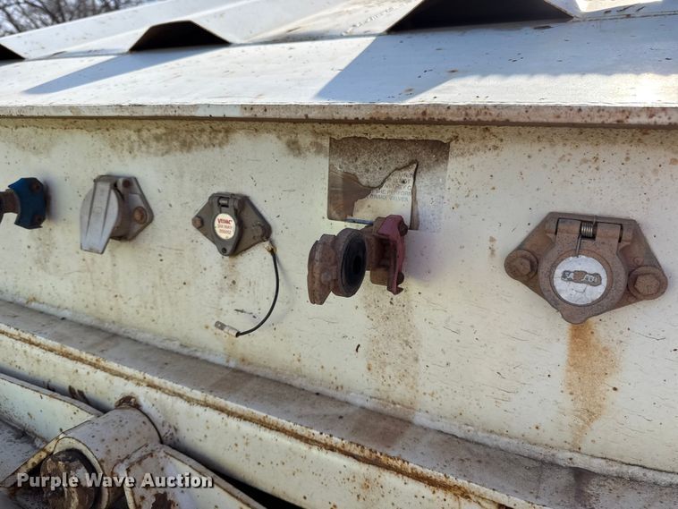 image for item ES5795 2014 Armor Lite SBD-40 bottom dump trailer