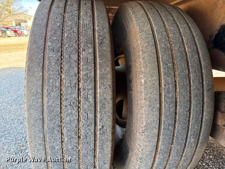 image for item ES5796 2014 Friesen Trailers LLC GN-25-H tilt deck equipment trailer