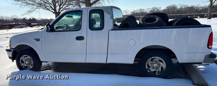 image for item ES8541 1998 Ford F150 Ext. Cab pickup truck