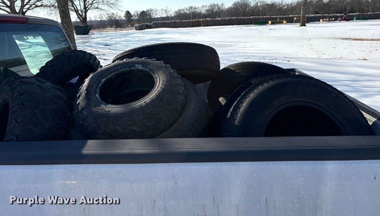 image for item ES8541 1998 Ford F150 Ext. Cab pickup truck