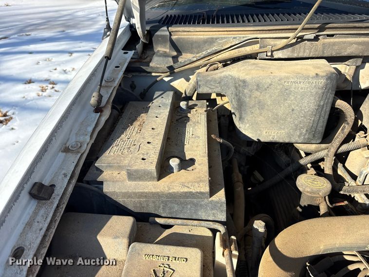 image for item ES8541 1998 Ford F150 Ext. Cab pickup truck