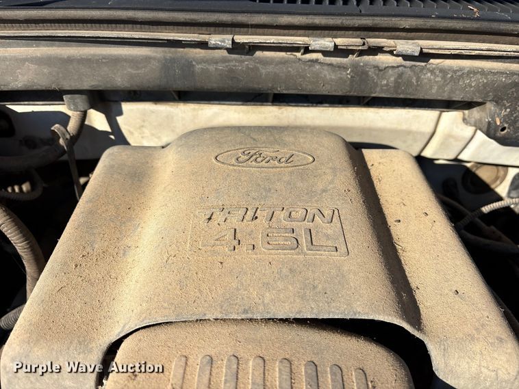 image for item ES8541 1998 Ford F150 Ext. Cab pickup truck