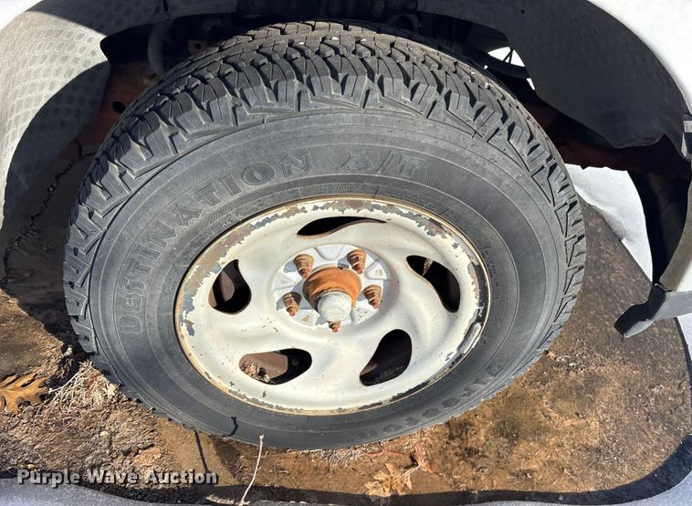 image for item ES8541 1998 Ford F150 Ext. Cab pickup truck