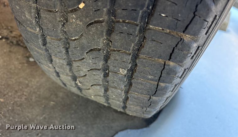 image for item ES8541 1998 Ford F150 Ext. Cab pickup truck