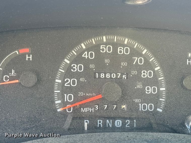 image for item ES8541 1998 Ford F150 Ext. Cab pickup truck