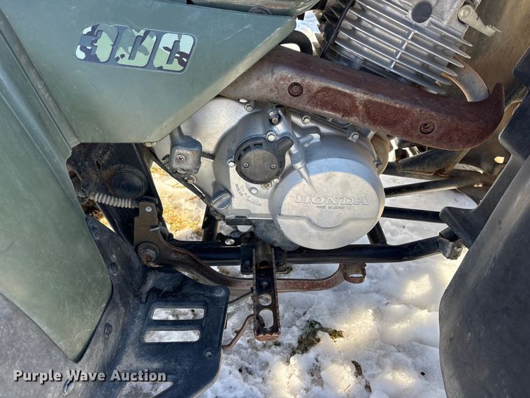 image for item ES8542 1999 Honda TRX300 ATV