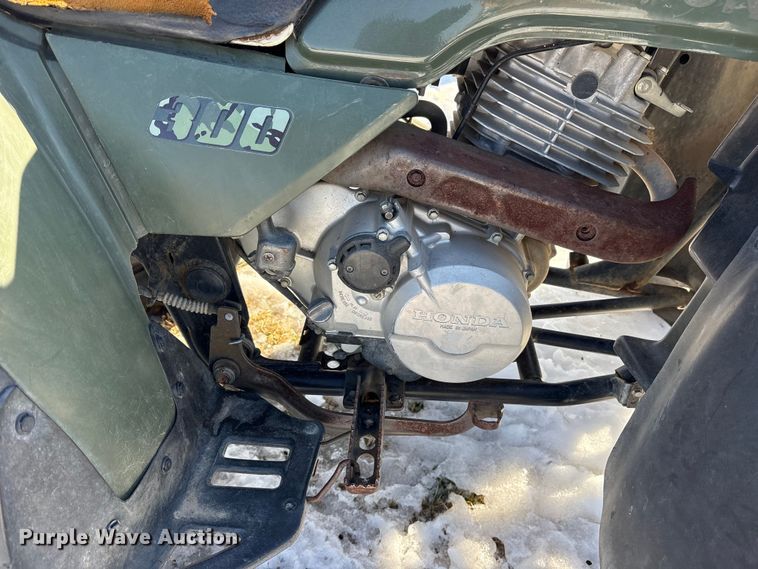 image for item ES8542 1999 Honda TRX300 ATV