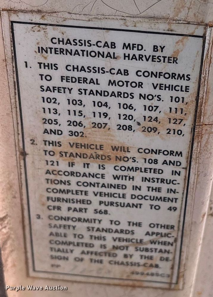 image for item ES8543 1981 International 1724 dump truck