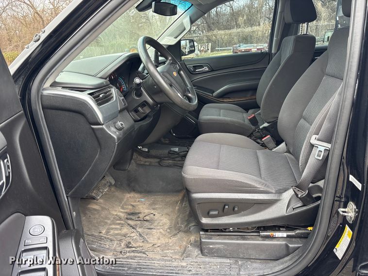 image for item ES8573 2020 Chevrolet Tahoe Police SUV
