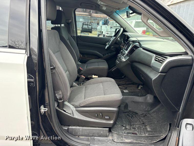 image for item ES8573 2020 Chevrolet Tahoe Police SUV