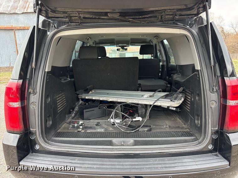 image for item ES8573 2020 Chevrolet Tahoe Police SUV