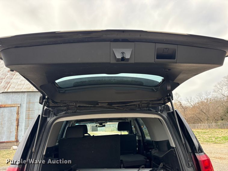 image for item ES8573 2020 Chevrolet Tahoe Police SUV