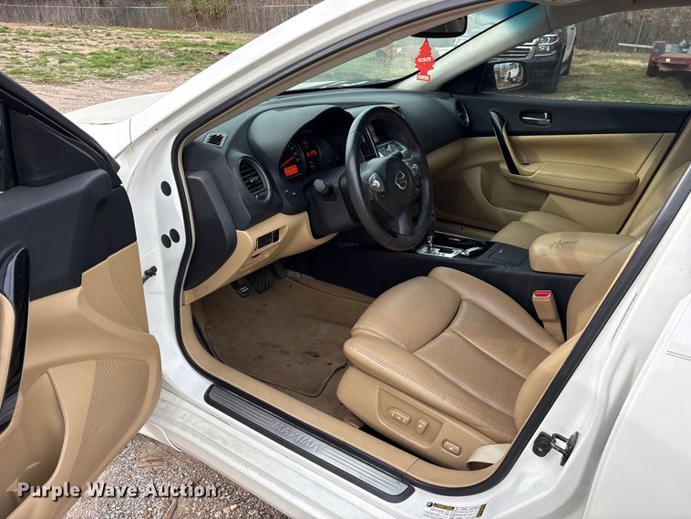 image for item ES8574 2009 Nissan Maxima 