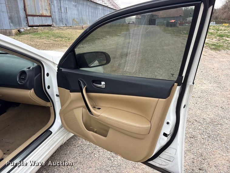 image for item ES8574 2009 Nissan Maxima 