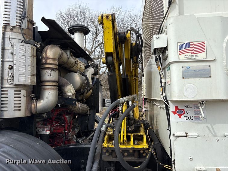 image for item ES8576 2015 Autocar Xpeditor refuse truck