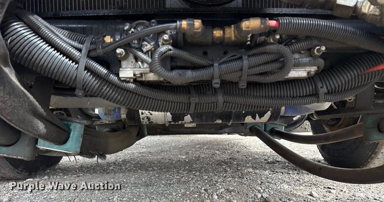 image for item ES8576 2015 Autocar Xpeditor refuse truck