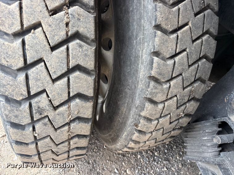 image for item ES8576 2015 Autocar Xpeditor refuse truck