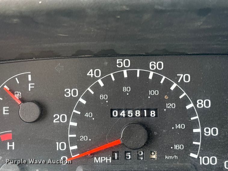 image for item ES8578 2006 Ford F750 Super Duty dump truck