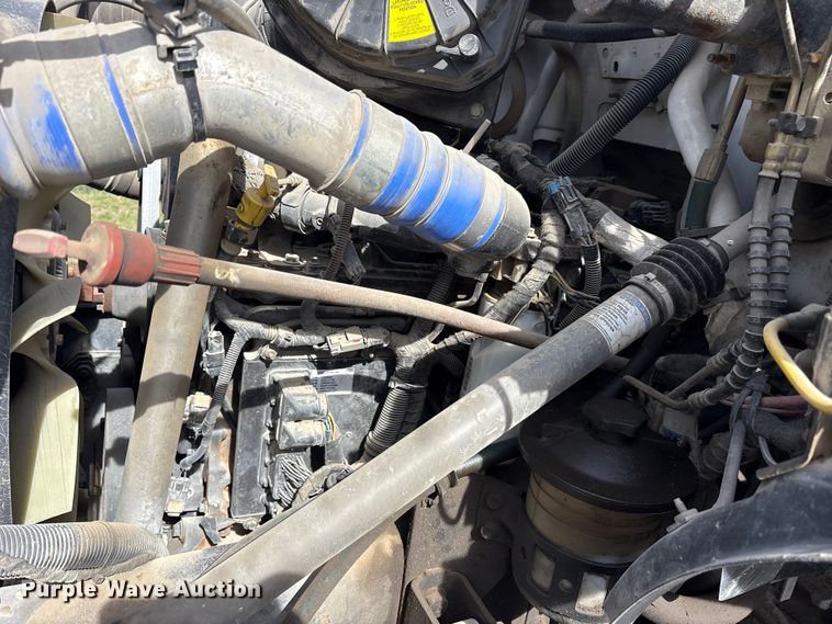 image for item ES8578 2006 Ford F750 Super Duty dump truck