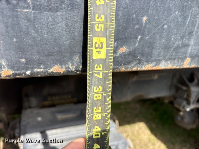 image for item ES8580 2009 Ford F750 Super Duty dump truck