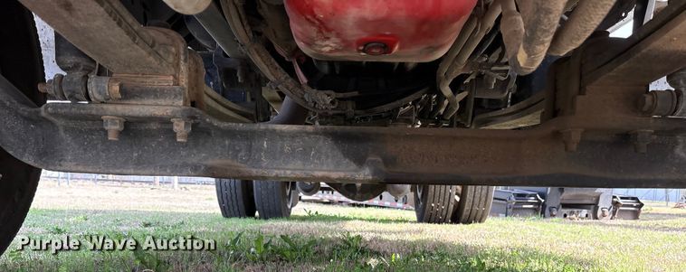 image for item ES8580 2009 Ford F750 Super Duty dump truck