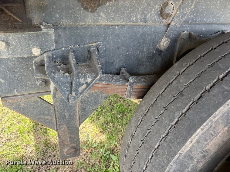 image for item ES8580 2009 Ford F750 Super Duty dump truck