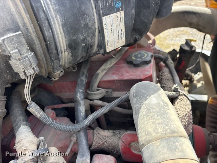 image for item ES8580 2009 Ford F750 Super Duty dump truck