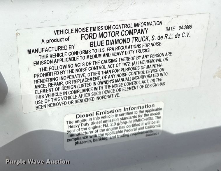 image for item ES8580 2009 Ford F750 Super Duty dump truck