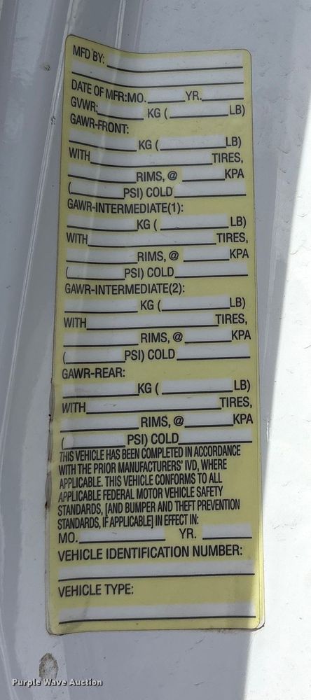 image for item ES8580 2009 Ford F750 Super Duty dump truck