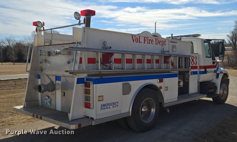 image for item ET1279 2002 International MA035 pumper fire truck
