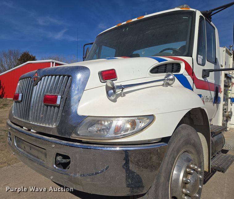 image for item ET1279 2002 International MA035 pumper fire truck