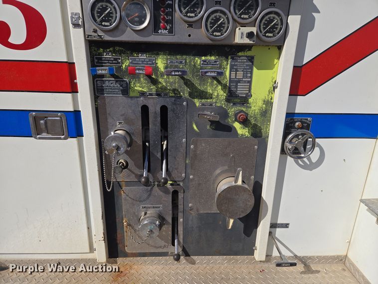 image for item ET1279 2002 International MA035 pumper fire truck