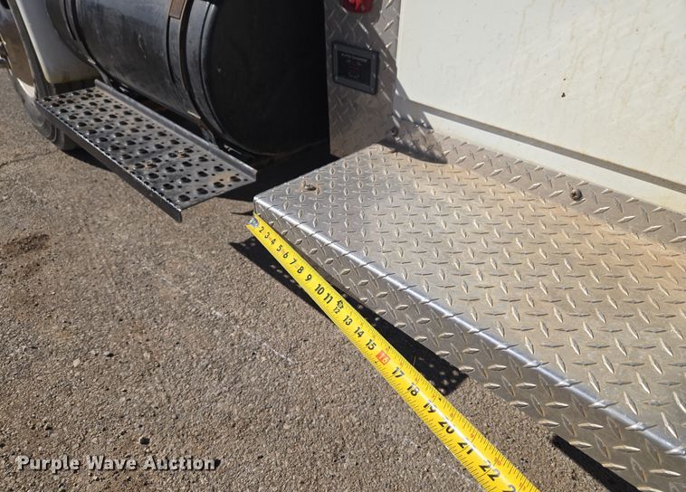 image for item ET1279 2002 International MA035 pumper fire truck