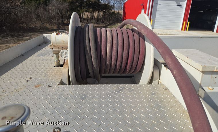 image for item ET1279 2002 International MA035 pumper fire truck